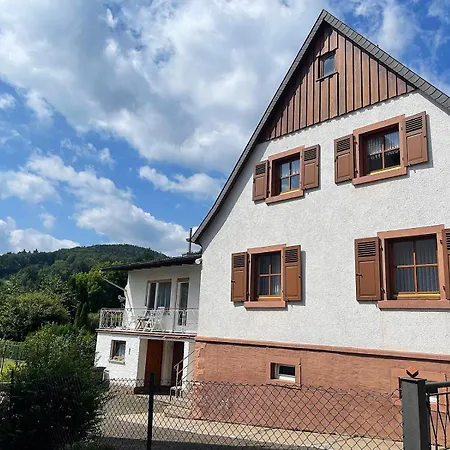 In Ruedenau Holiday home *